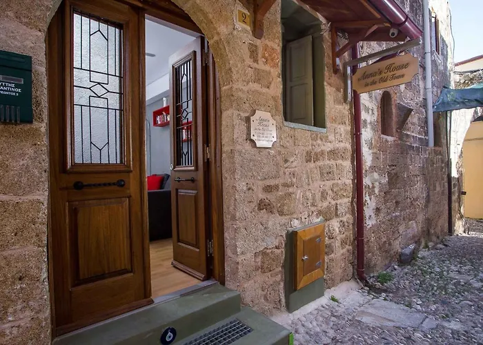 Anna'S House In The Old Town