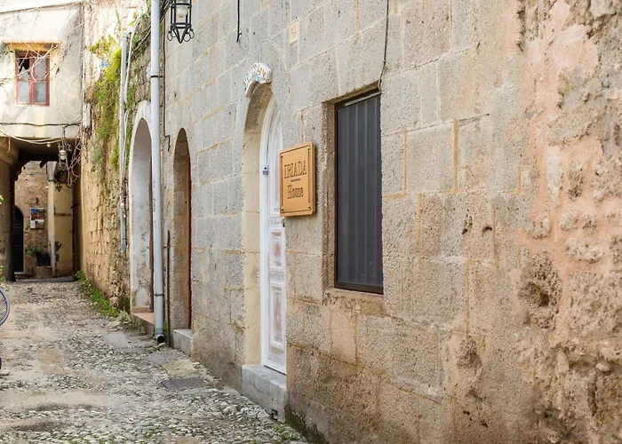 Iriada House